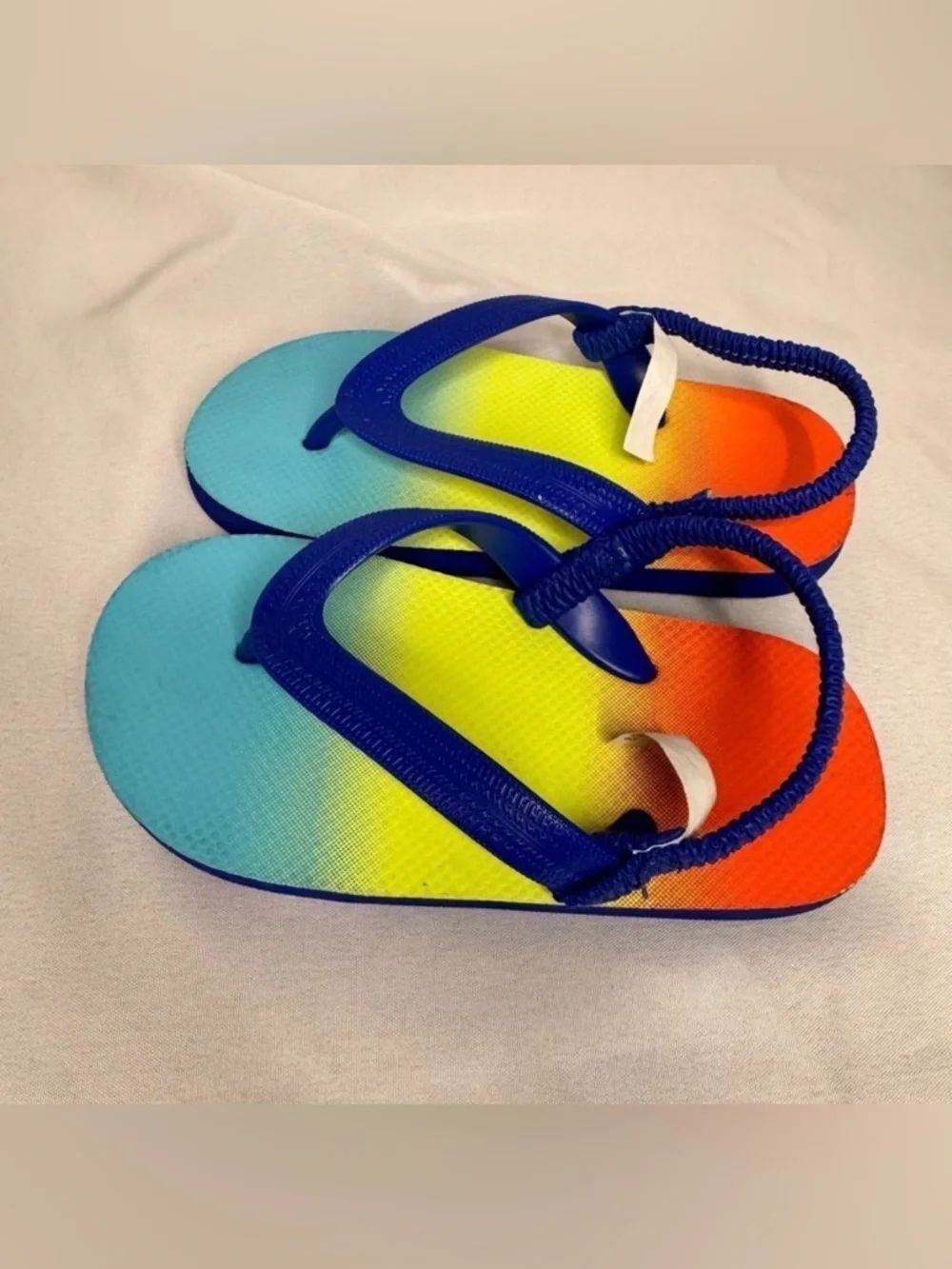 Toddler Boys Ombre Flip Flops
Size 8/9